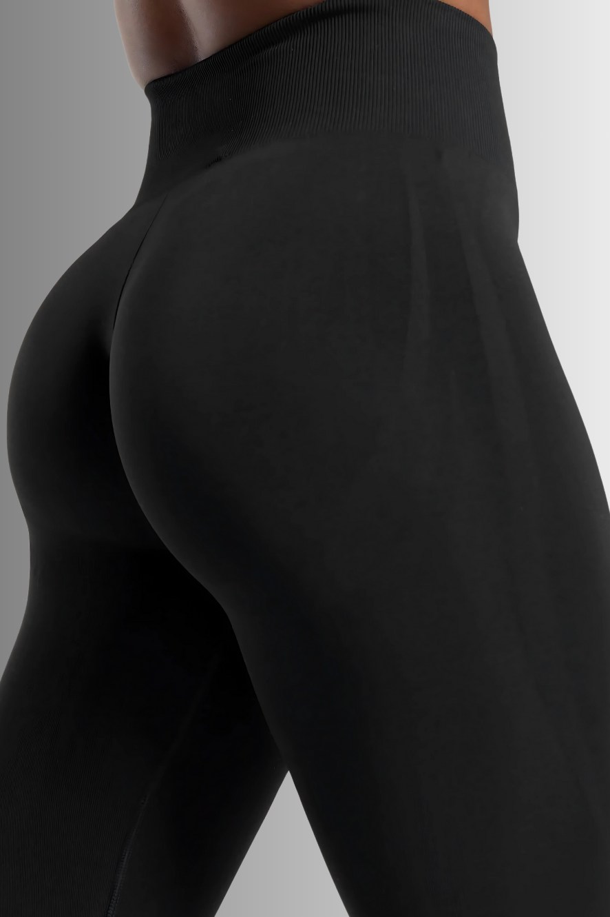 Essential Seamless Leggings